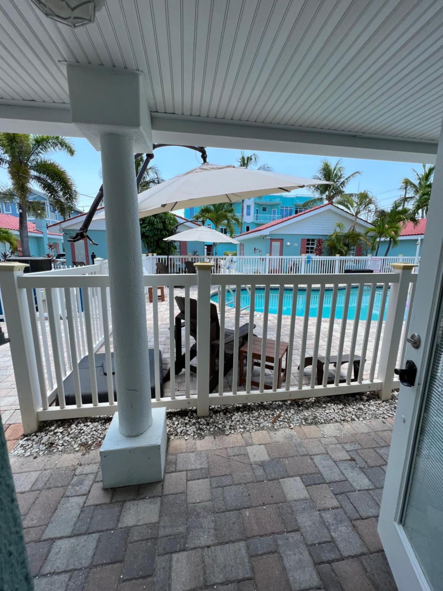 Blue Waters Treasure Island Hotel Buitenkant foto